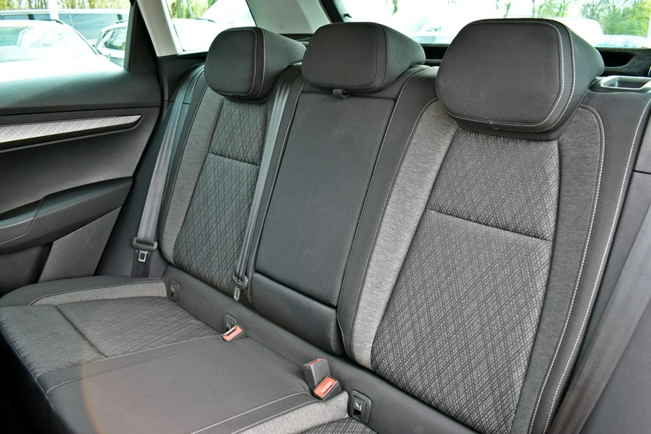 Skoda Karoq - Zdjęcie 10