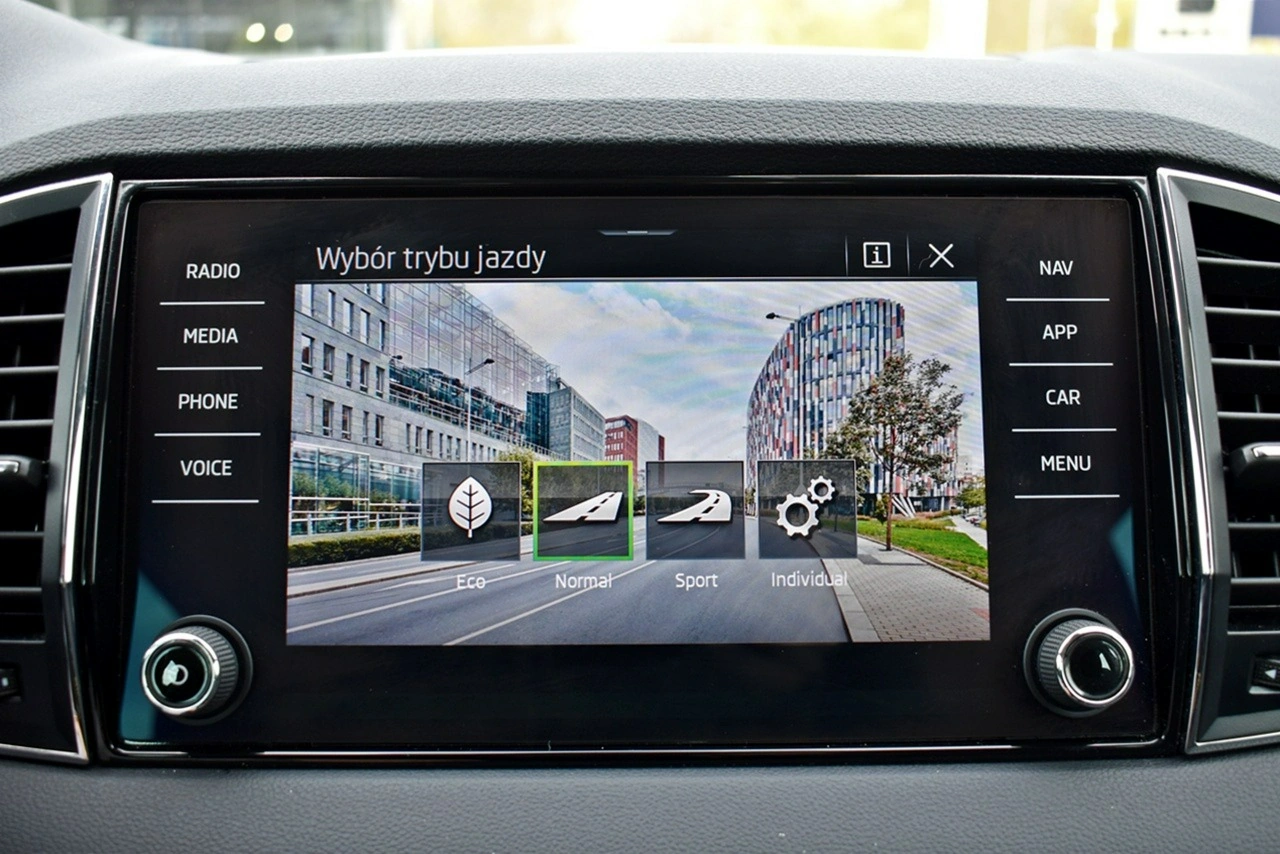 Skoda Karoq - Zdjęcie 21