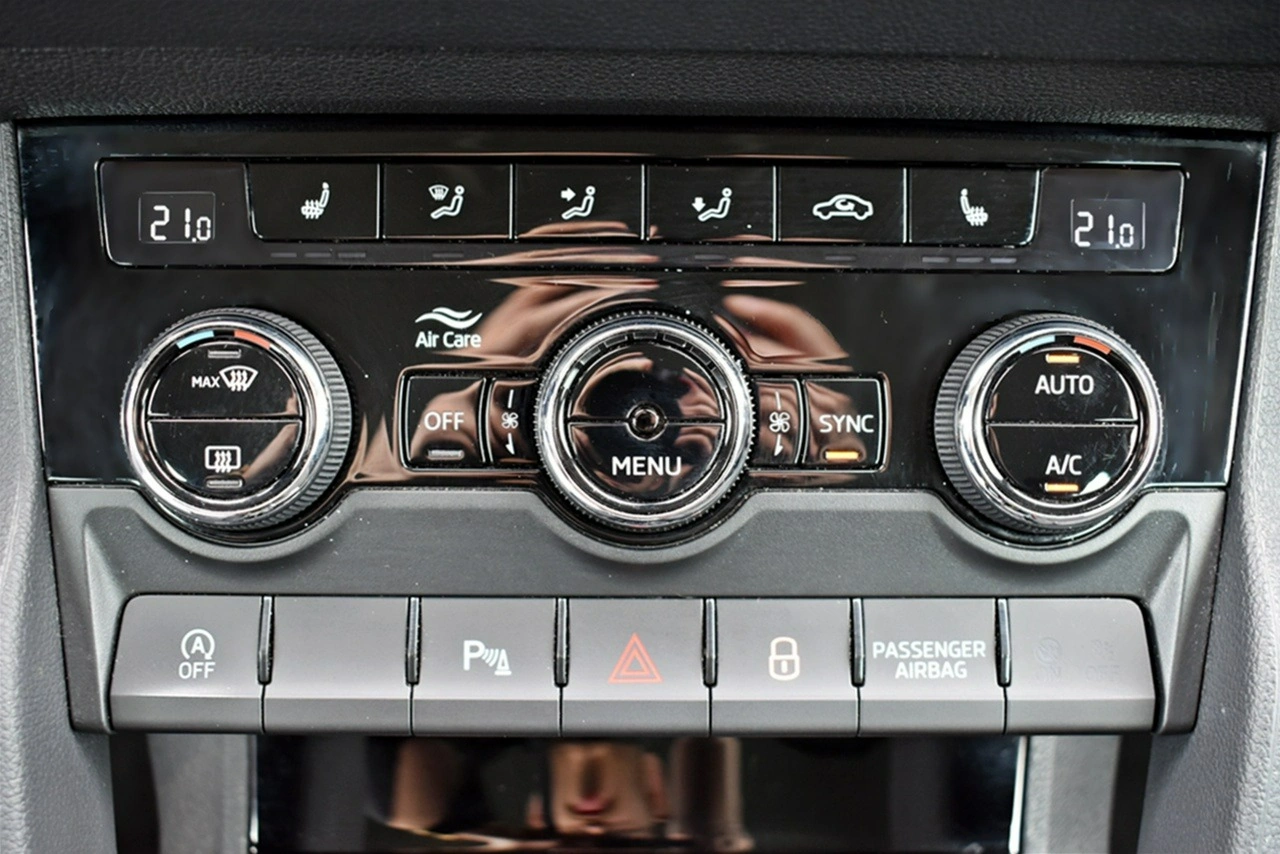 Skoda Karoq - Zdjęcie 23