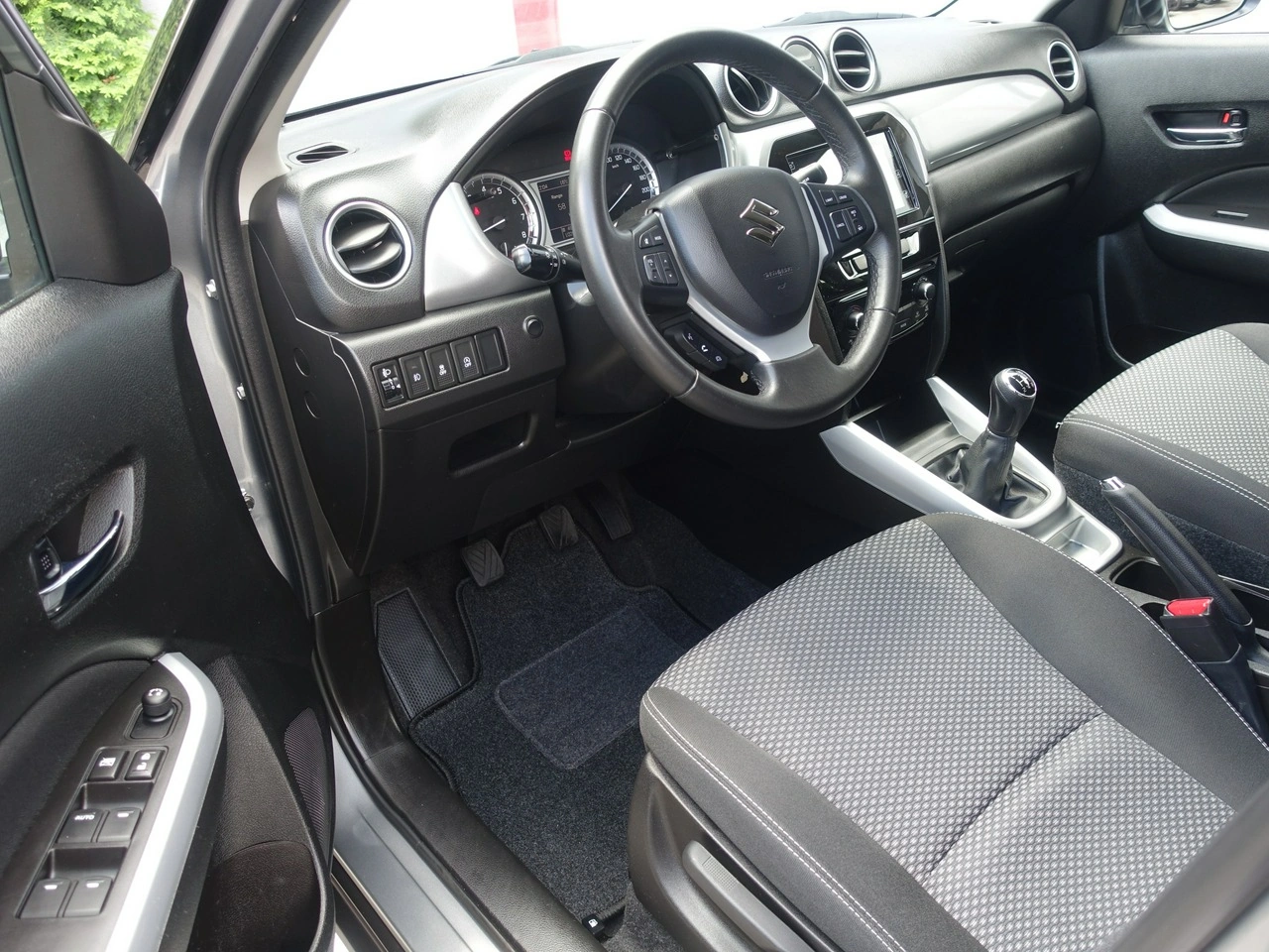 Suzuki Vitara - Zdjęcie 6