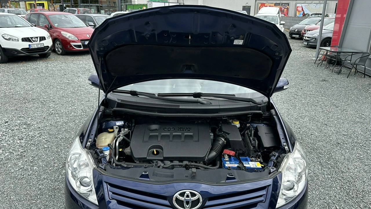 Toyota Auris - Zdjęcie 21