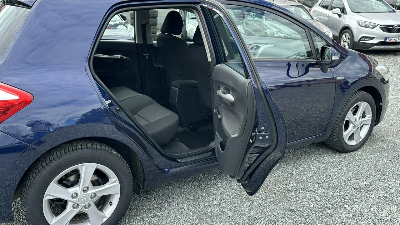 Toyota Auris - Zdjęcie 26