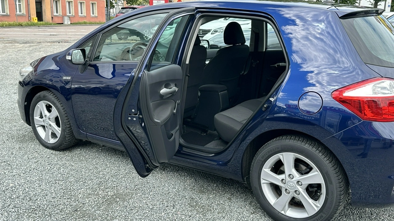Toyota Auris - Zdjęcie 28