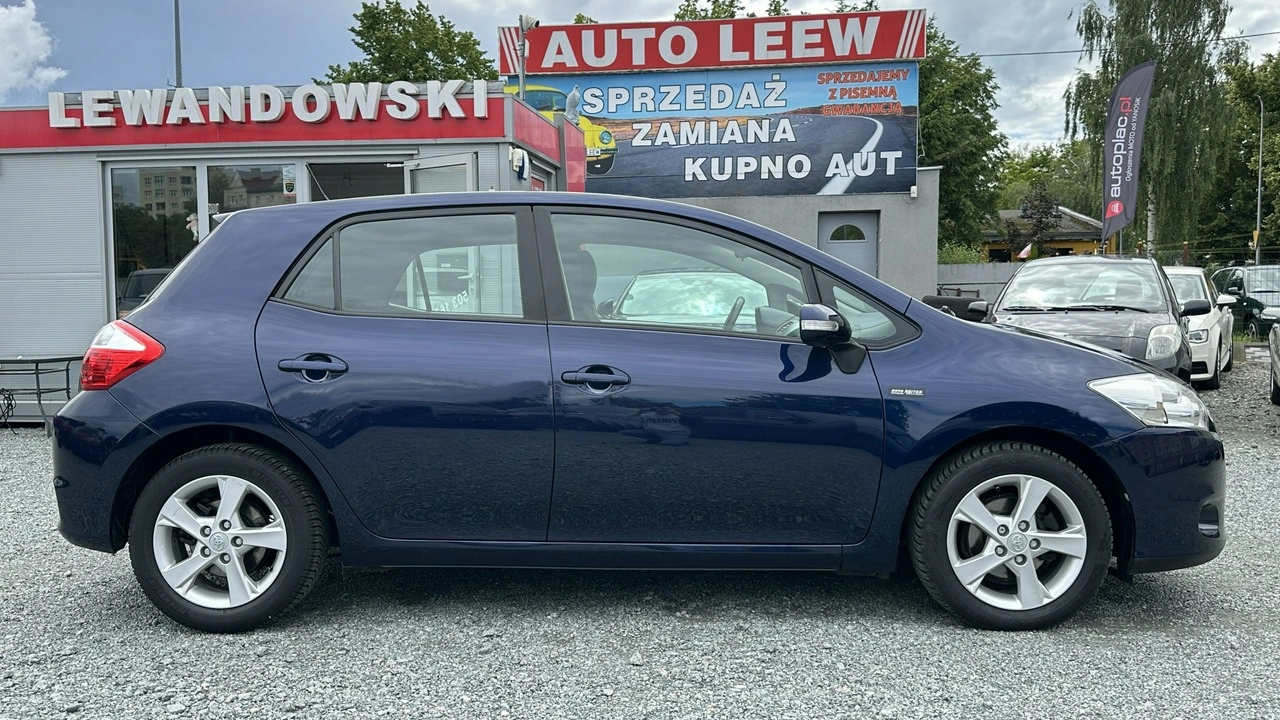 Toyota Auris - Zdjęcie 7
