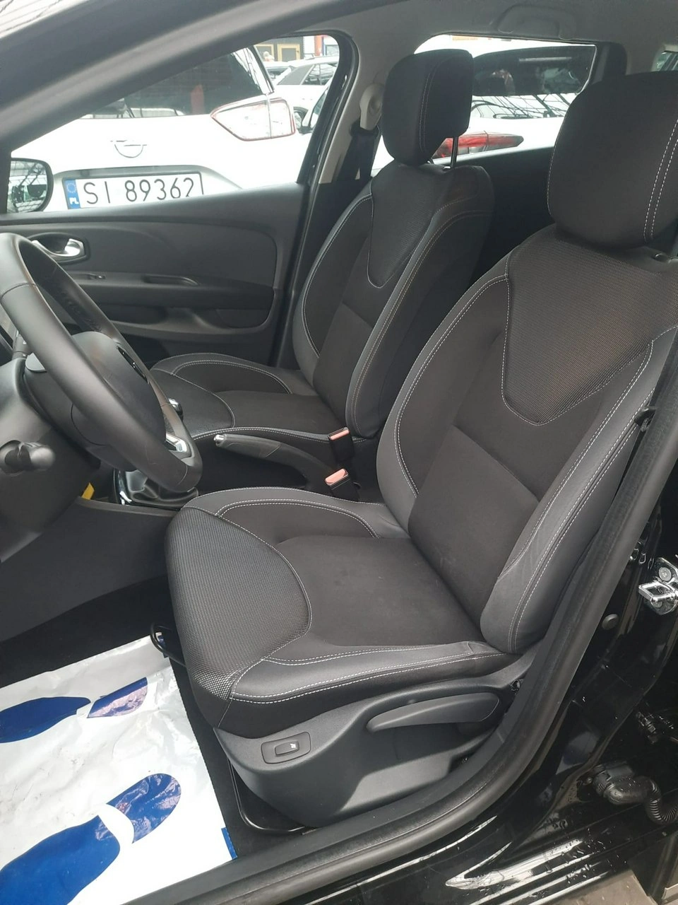 Renault Clio - Zdjęcie 15