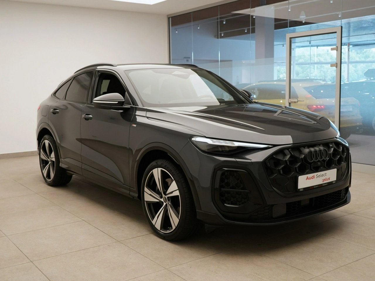 Audi Q5 - Zdjęcie 4