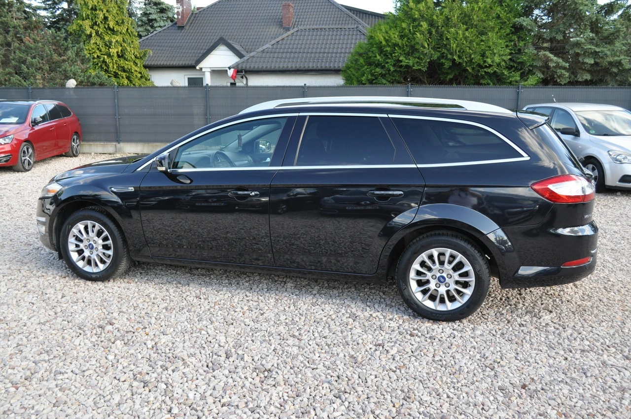 Ford Mondeo - Zdjęcie 9
