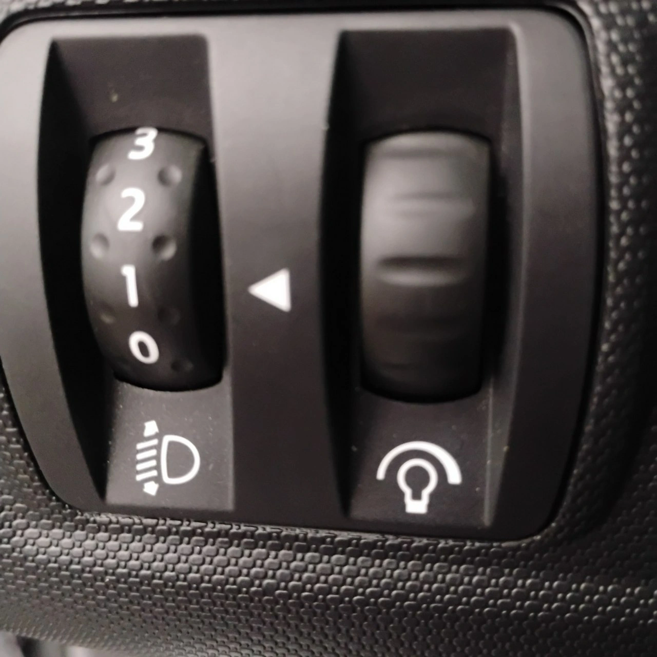 Renault Clio - Zdjęcie 14