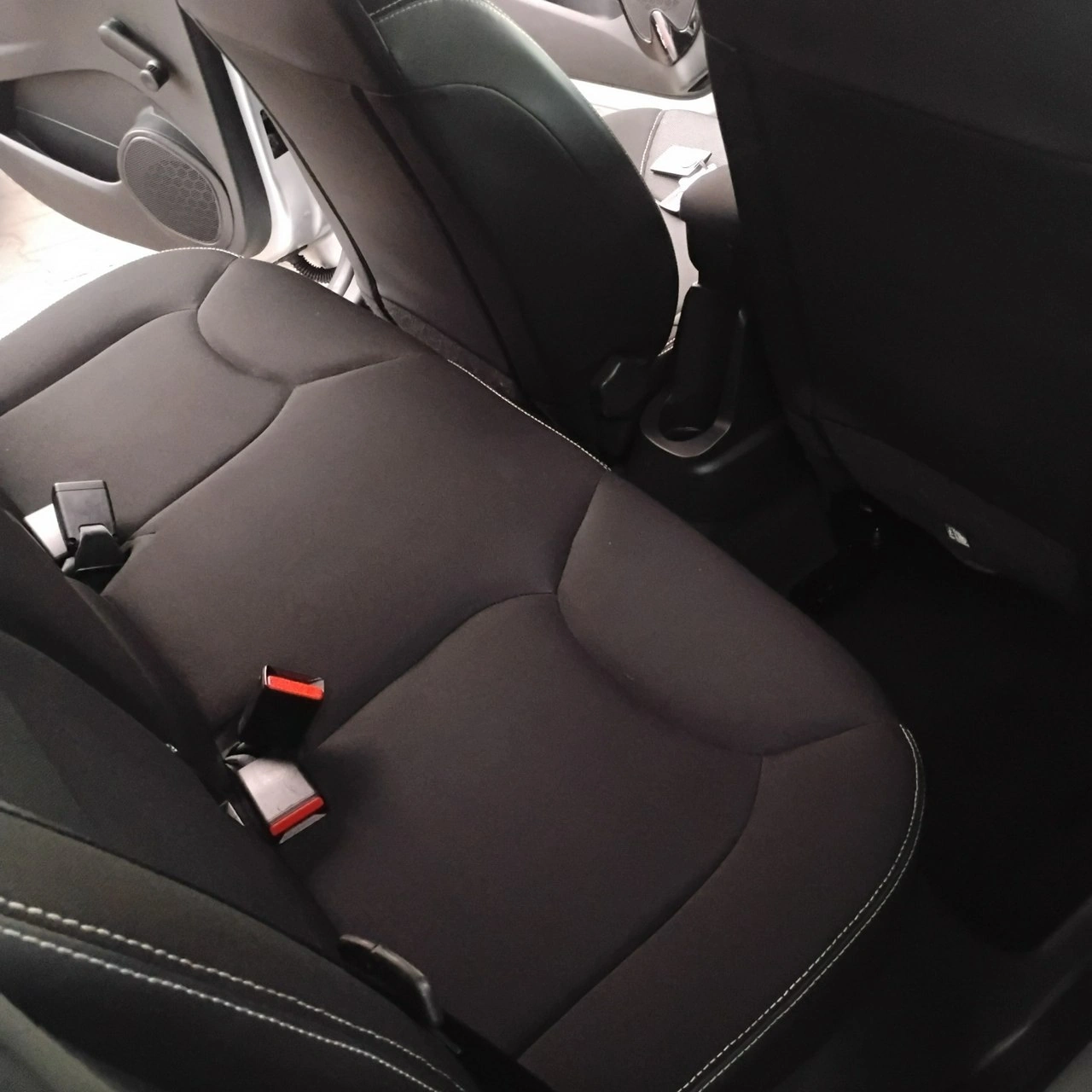 Renault Clio - Zdjęcie 18