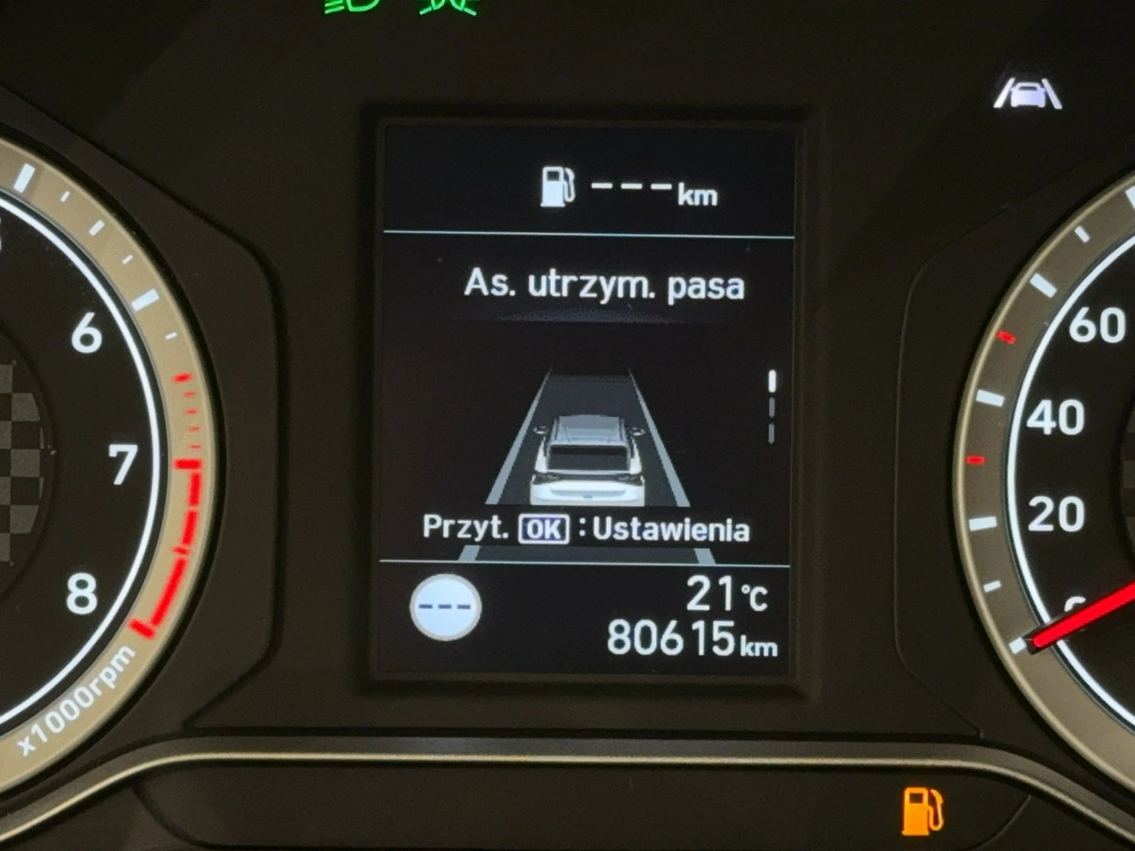 Hyundai i20 - Zdjęcie 20