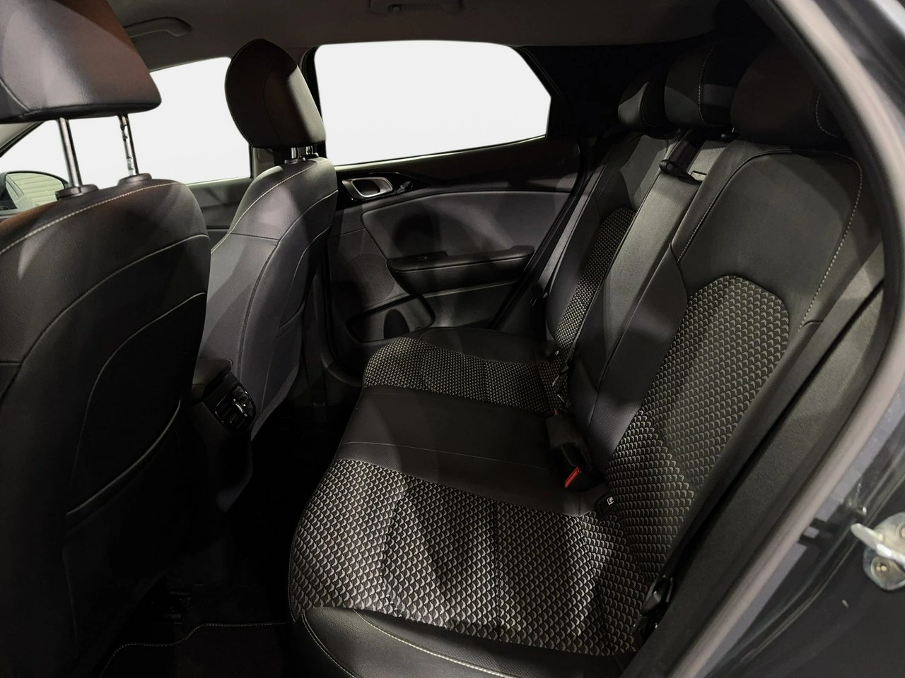 Kia XCeed - Zdjęcie 12