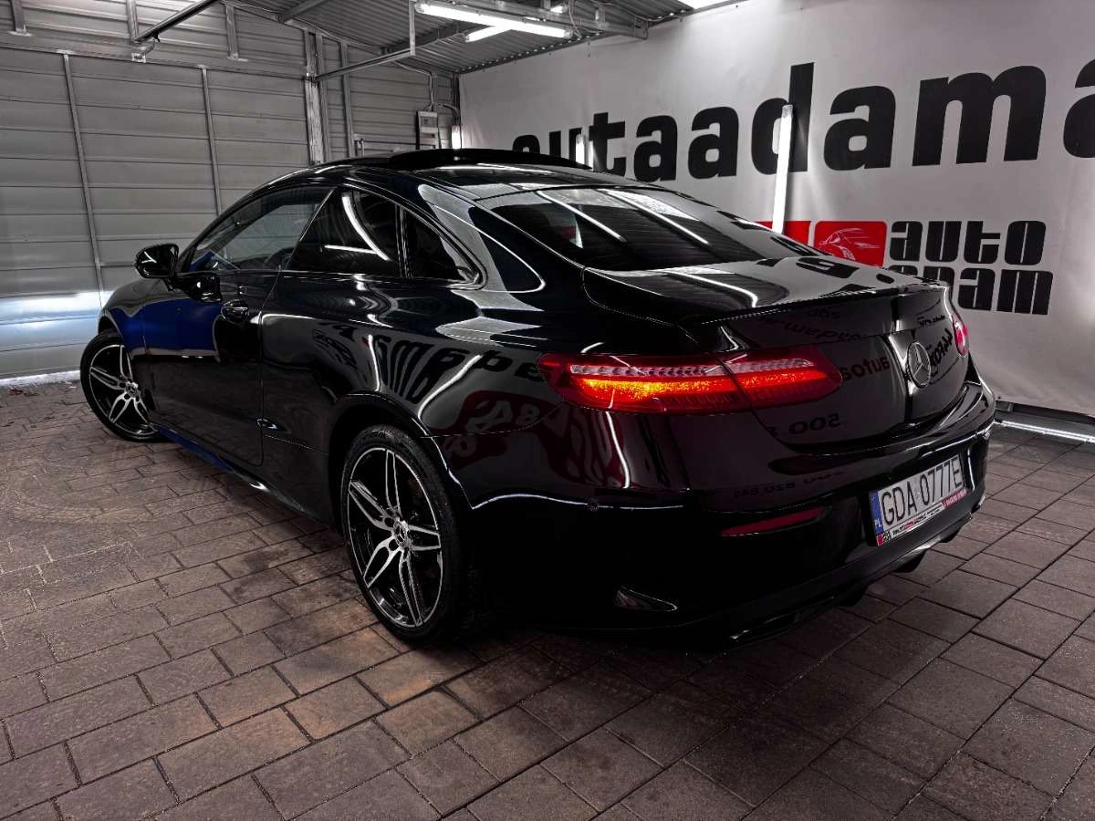 Mercedes-Benz Klasa E - Zdjęcie 11