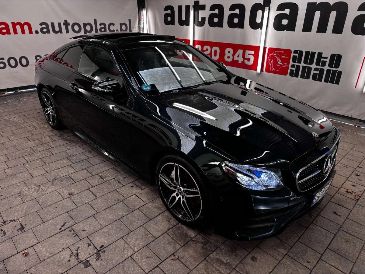 Mercedes-Benz Klasa E - Zdjęcie 42