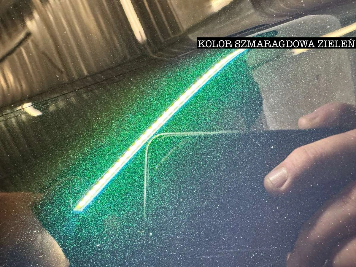 Mercedes-Benz Klasa E - Zdjęcie 21