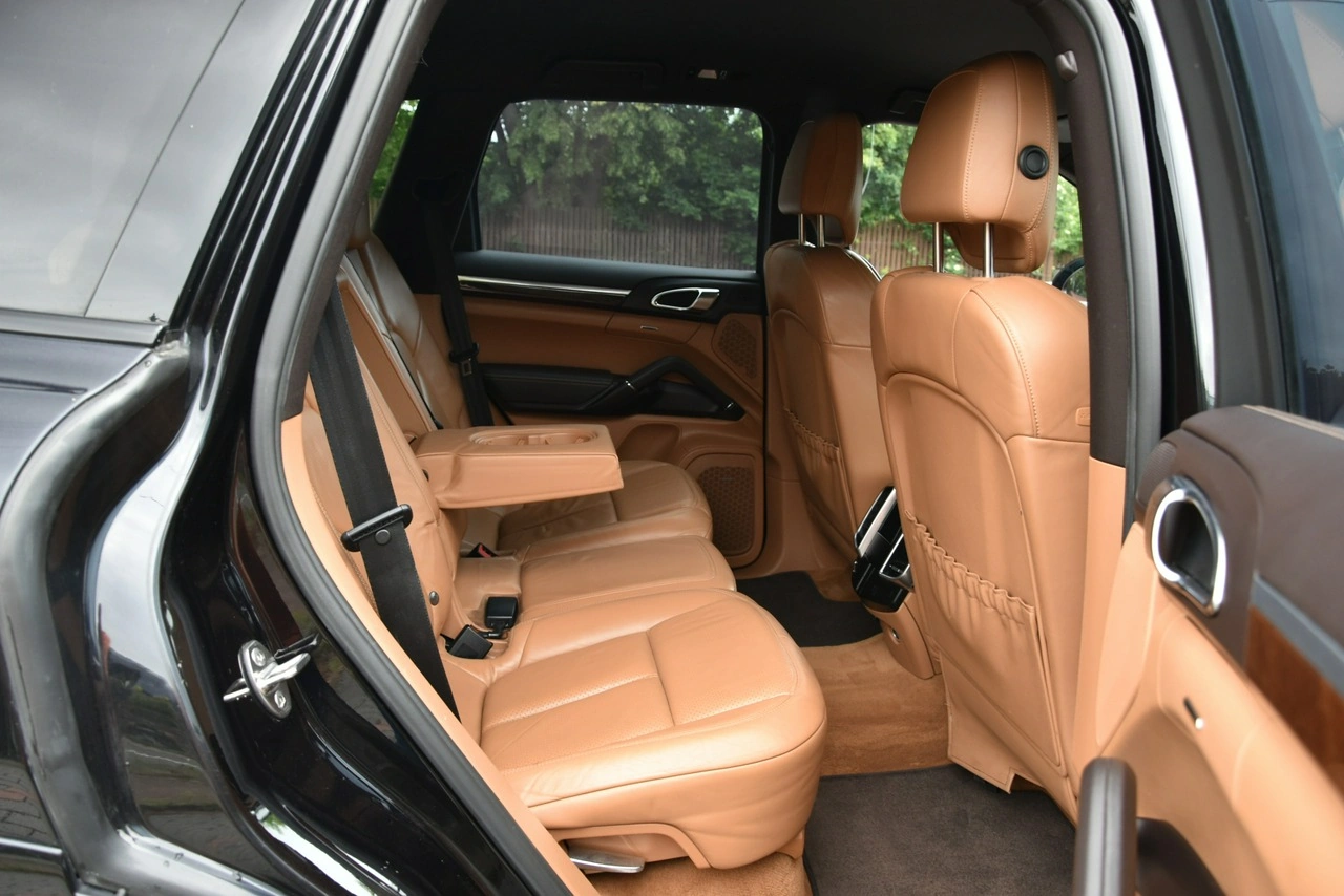 Porsche Cayenne S - Zdjęcie 14