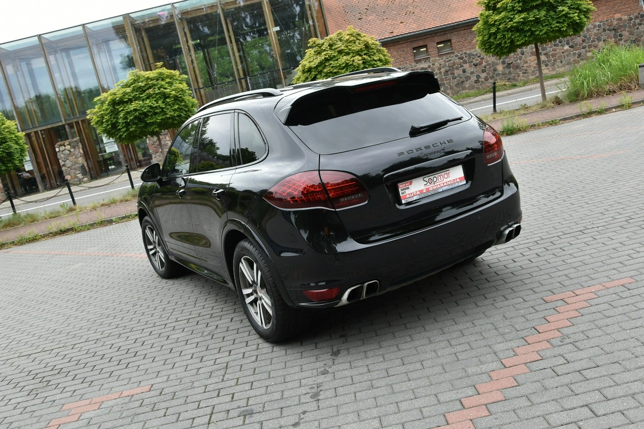 Porsche Cayenne S - Zdjęcie 22