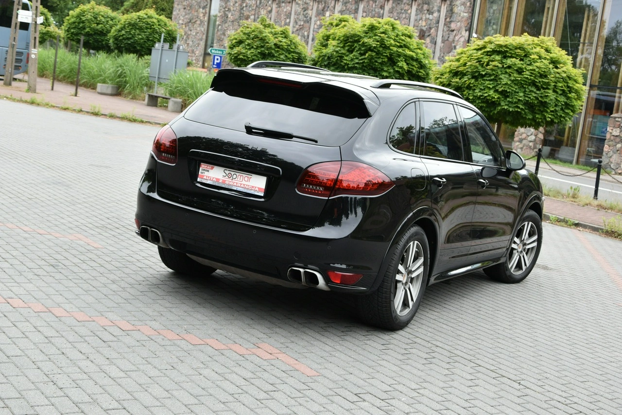 Porsche Cayenne S - Zdjęcie 23