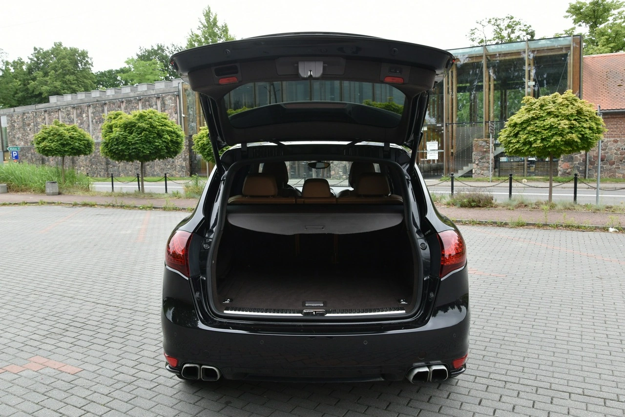 Porsche Cayenne S - Zdjęcie 27