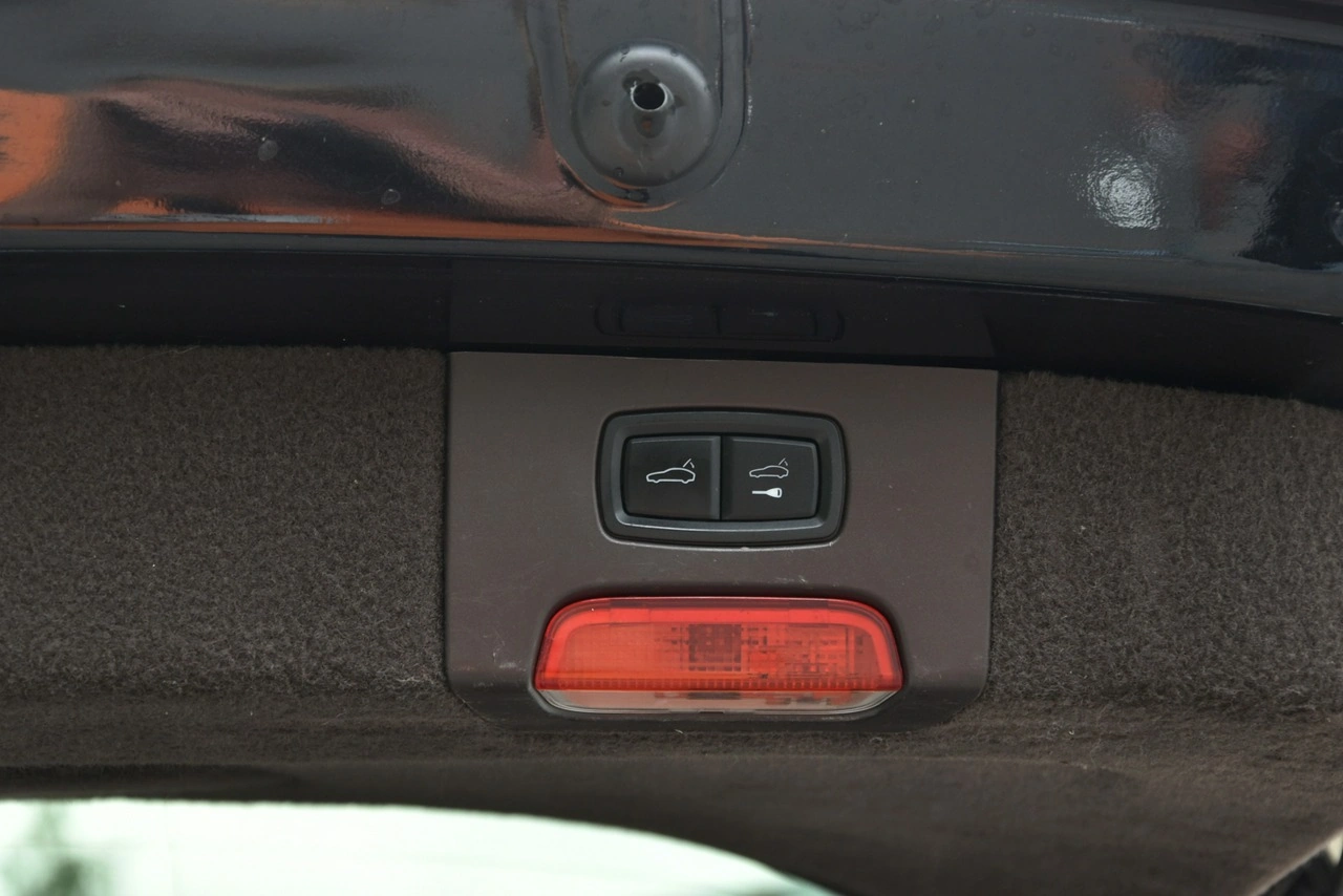 Porsche Cayenne S - Zdjęcie 28