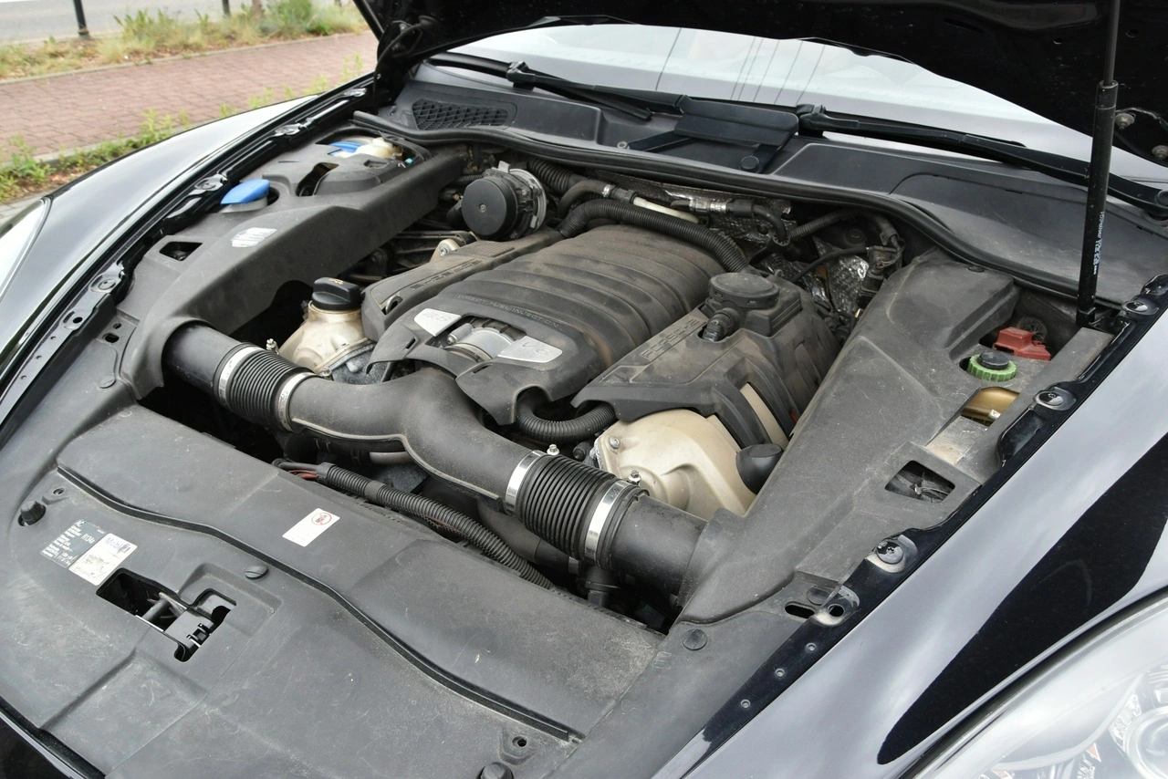 Porsche Cayenne S - Zdjęcie 31