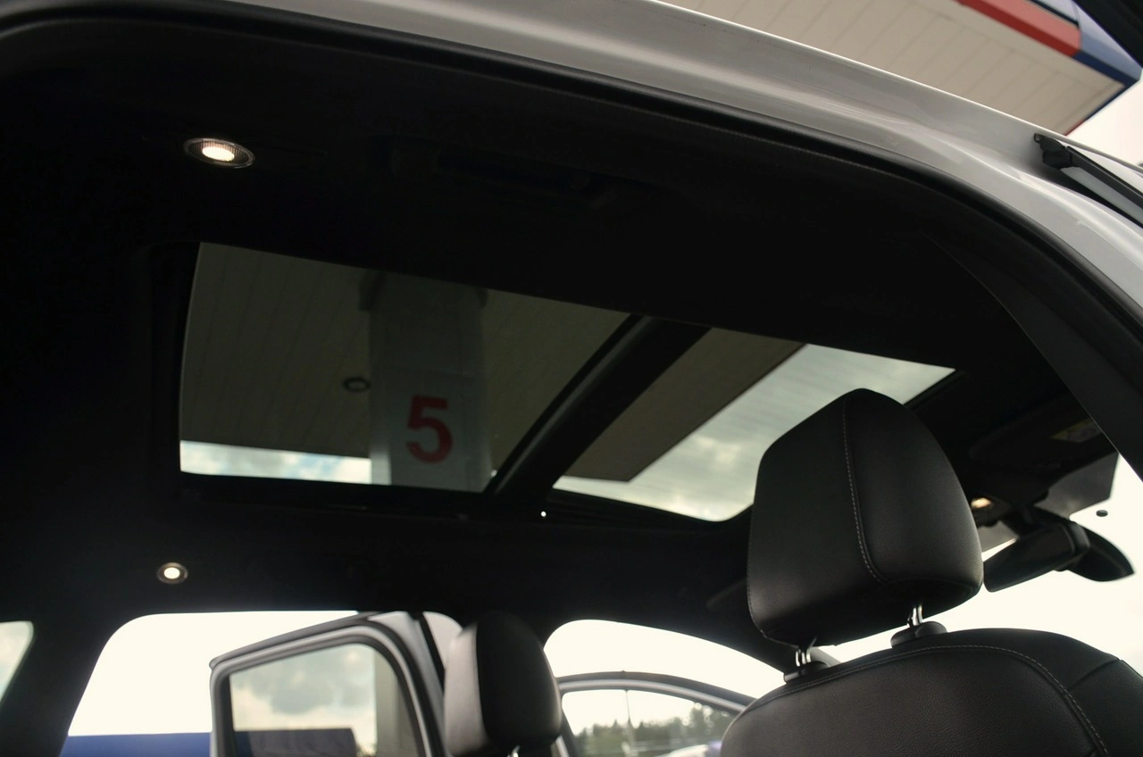 Ford Kuga - Zdjęcie 16