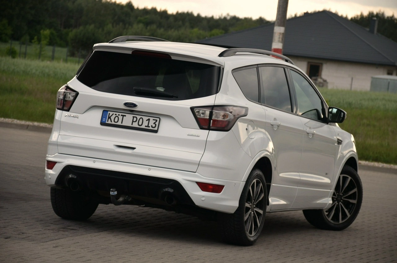 Ford Kuga - Zdjęcie 8
