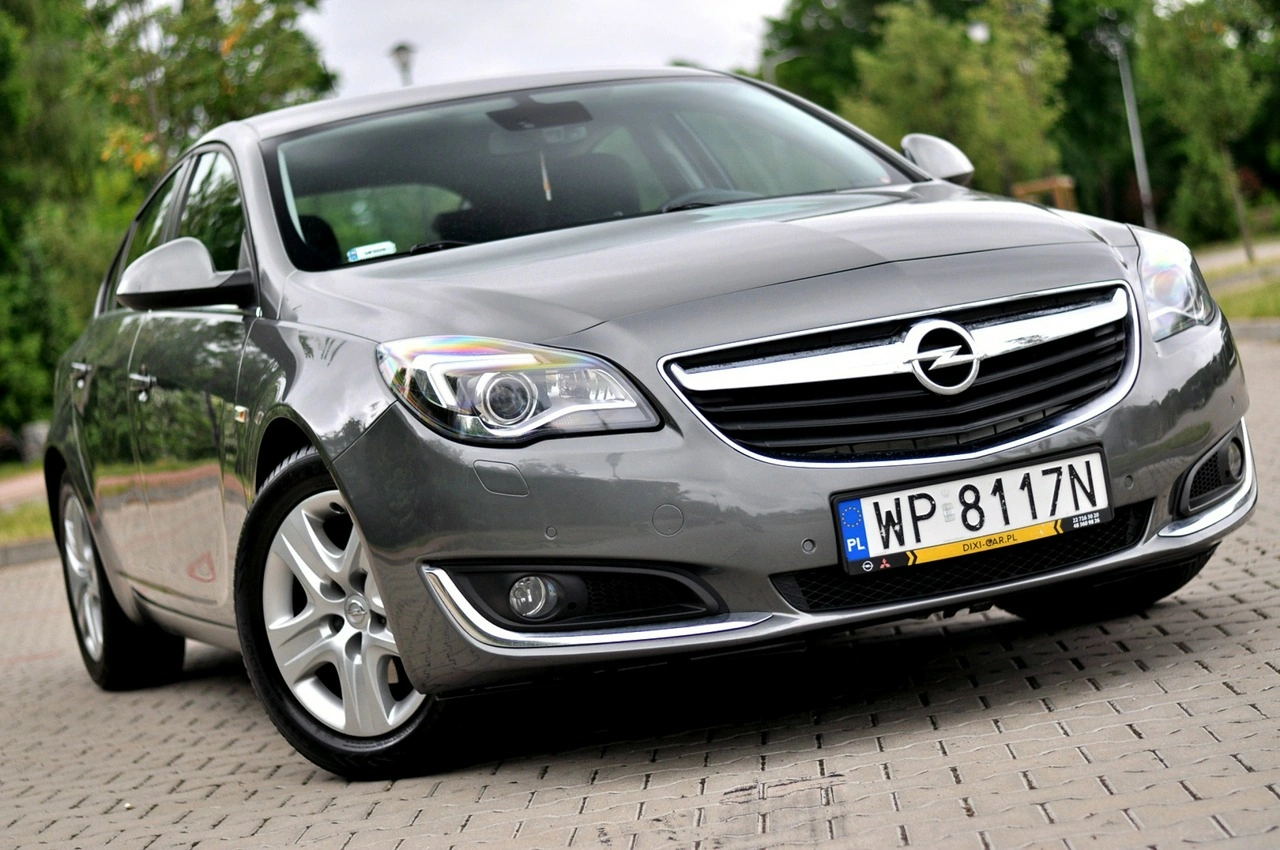 Opel Insignia - Zdjęcie 30