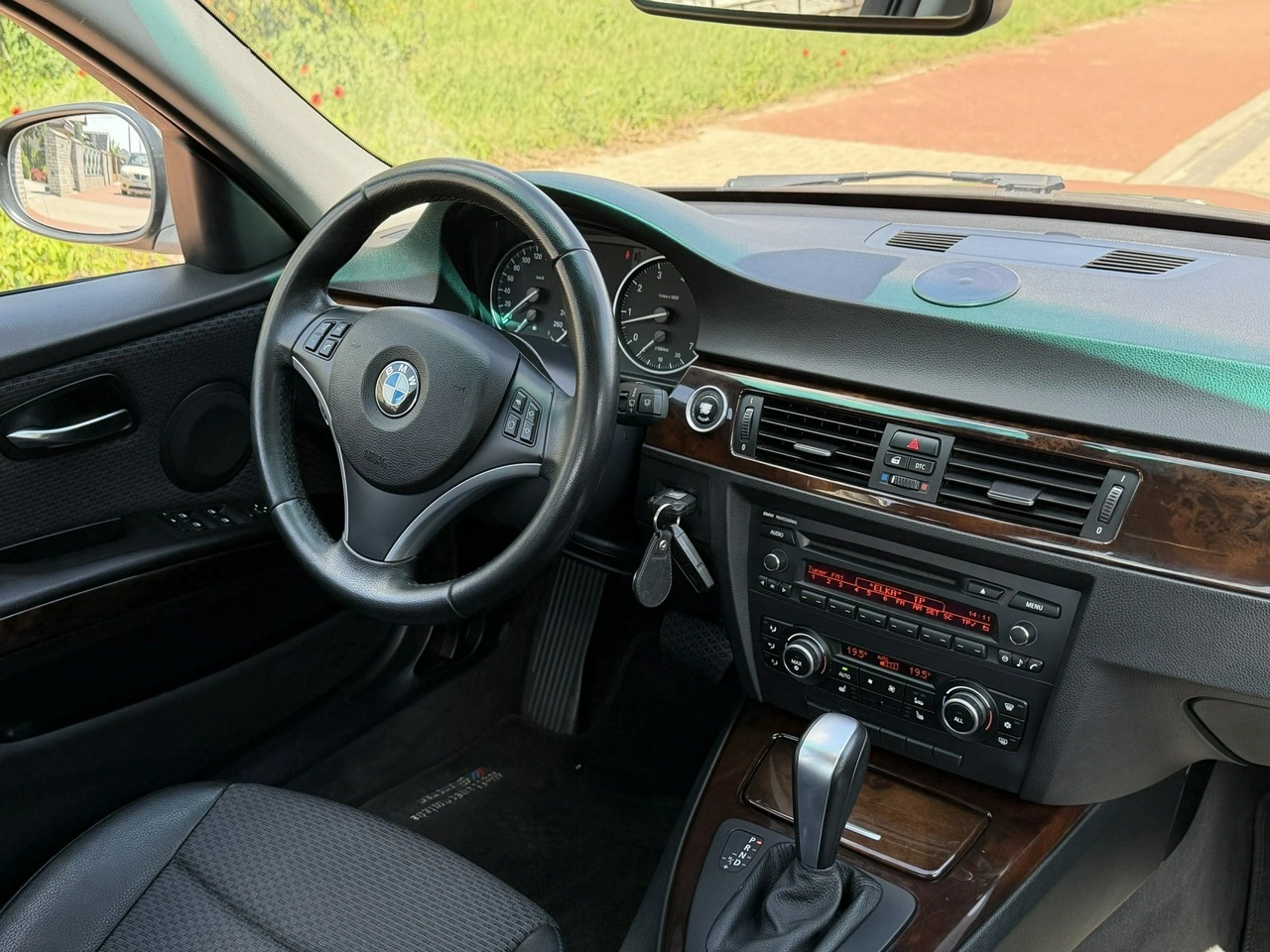 BMW 318 - Zdjęcie 8