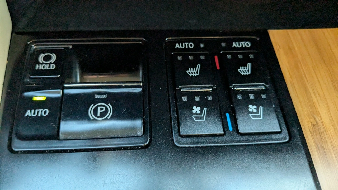 Lexus RX - Zdjęcie 35