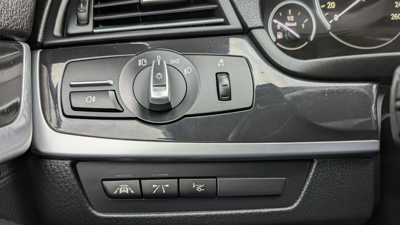 BMW 520 - Zdjęcie 32