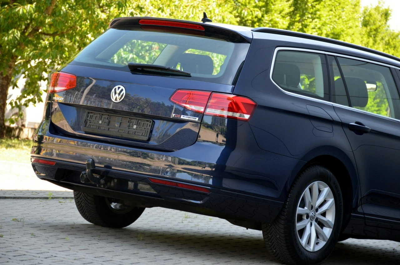 Volkswagen Passat - Zdjęcie 11