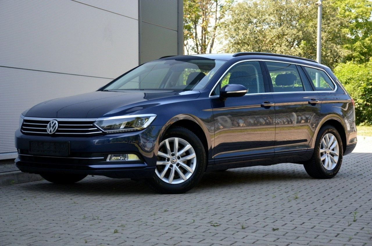 Volkswagen Passat - Zdjęcie 2