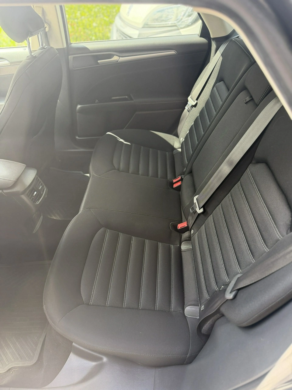 Ford Mondeo - Zdjęcie 12