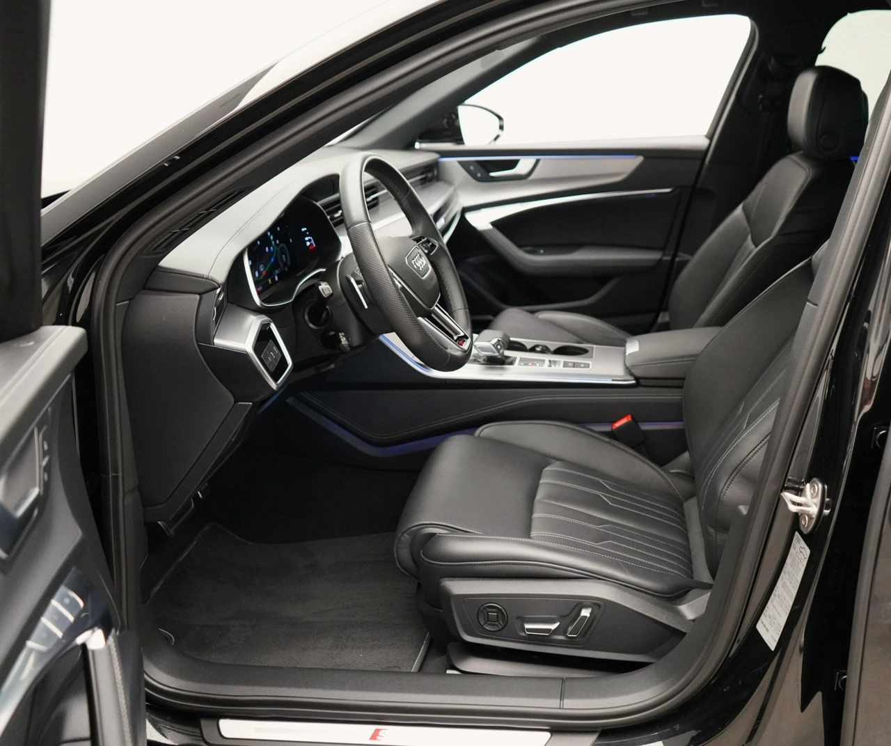 Audi A6 - Zdjęcie 14