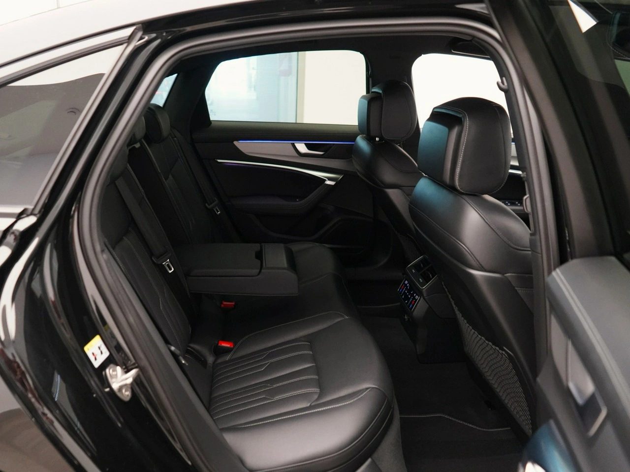 Audi A6 - Zdjęcie 26