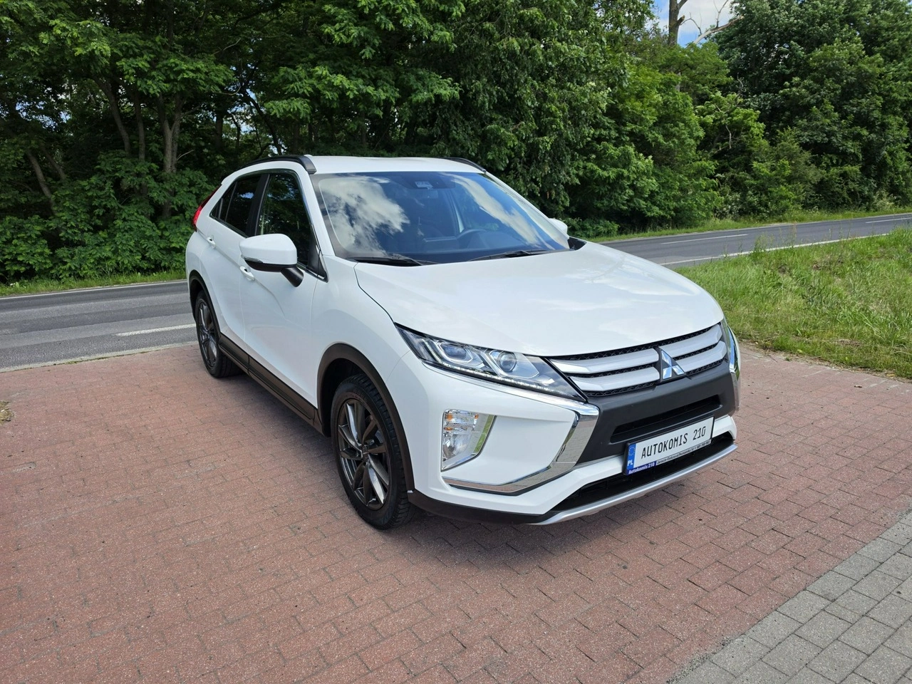 Mitsubishi Eclipse Cross - Zdjęcie 9