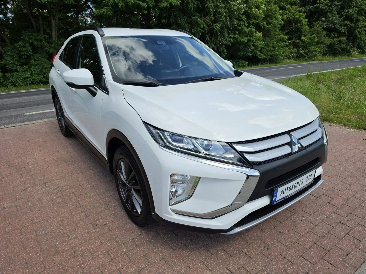 Mitsubishi Eclipse Cross - Zdjęcie 10