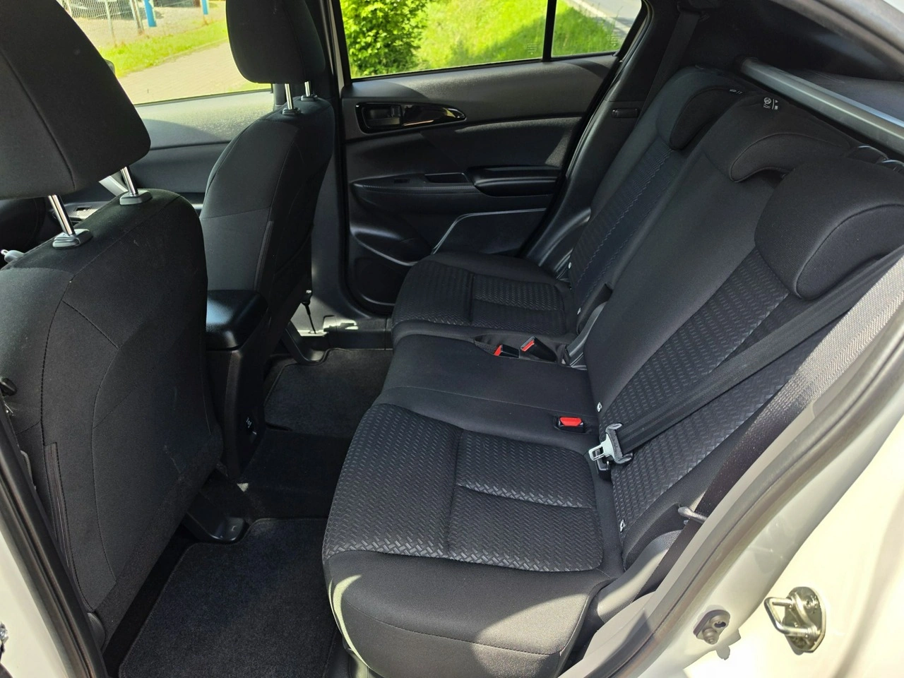 Mitsubishi Eclipse Cross - Zdjęcie 14