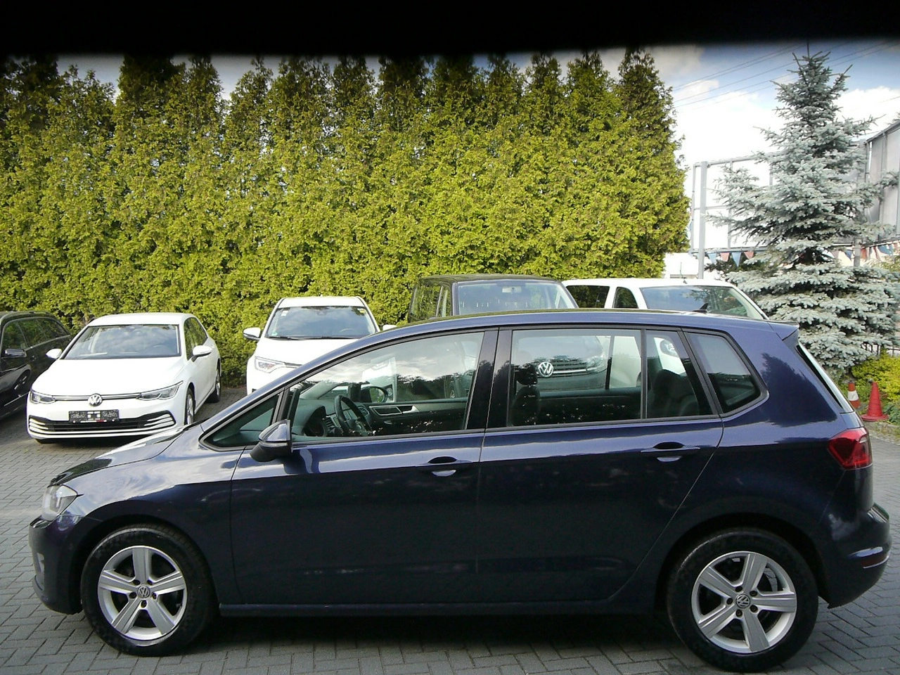 Volkswagen Golf Sportsvan - Zdjęcie 10