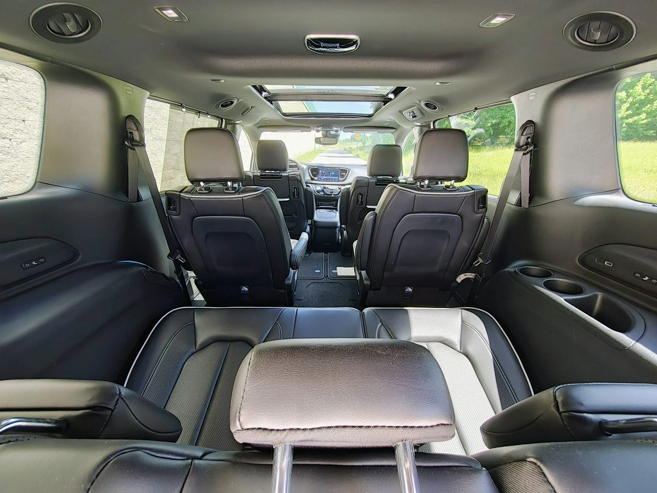 Chrysler Pacifica - Zdjęcie 17
