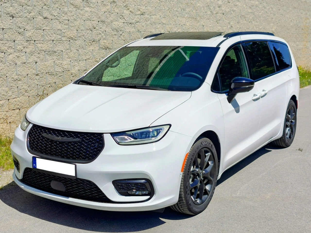 Chrysler Pacifica - Zdjęcie 2