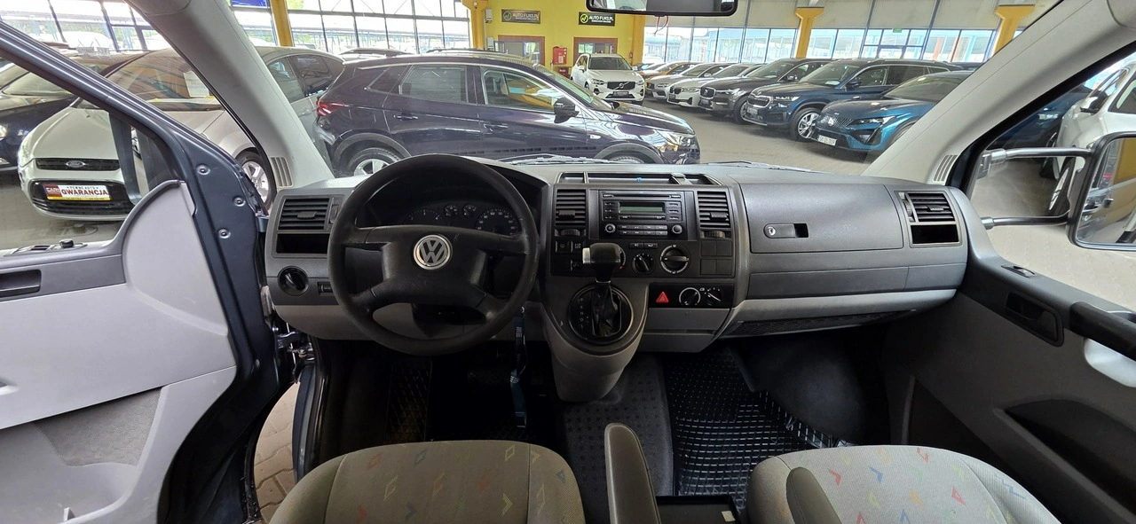 Volkswagen Transporter - Zdjęcie 17
