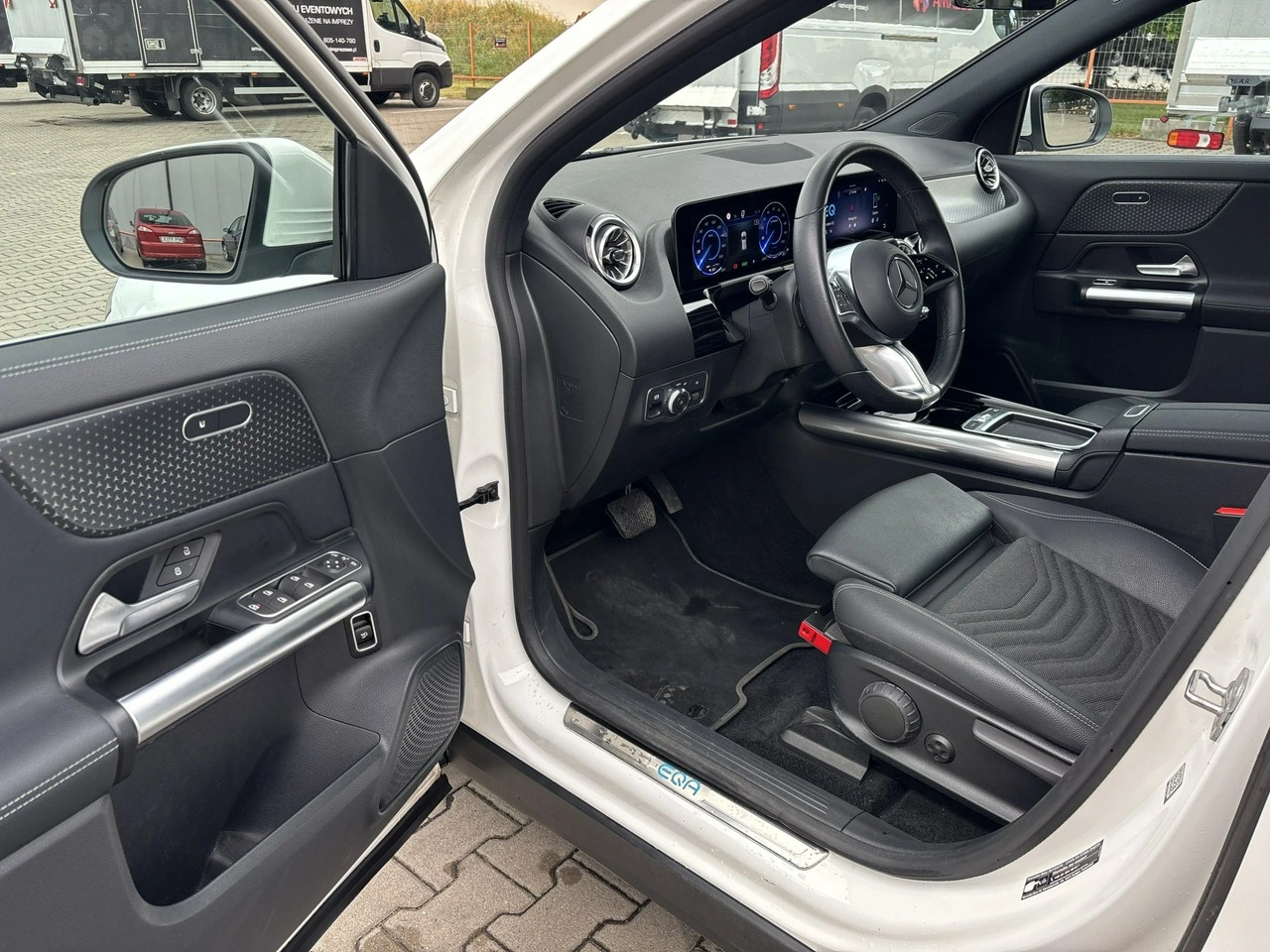 Mercedes EQA - Zdjęcie 10
