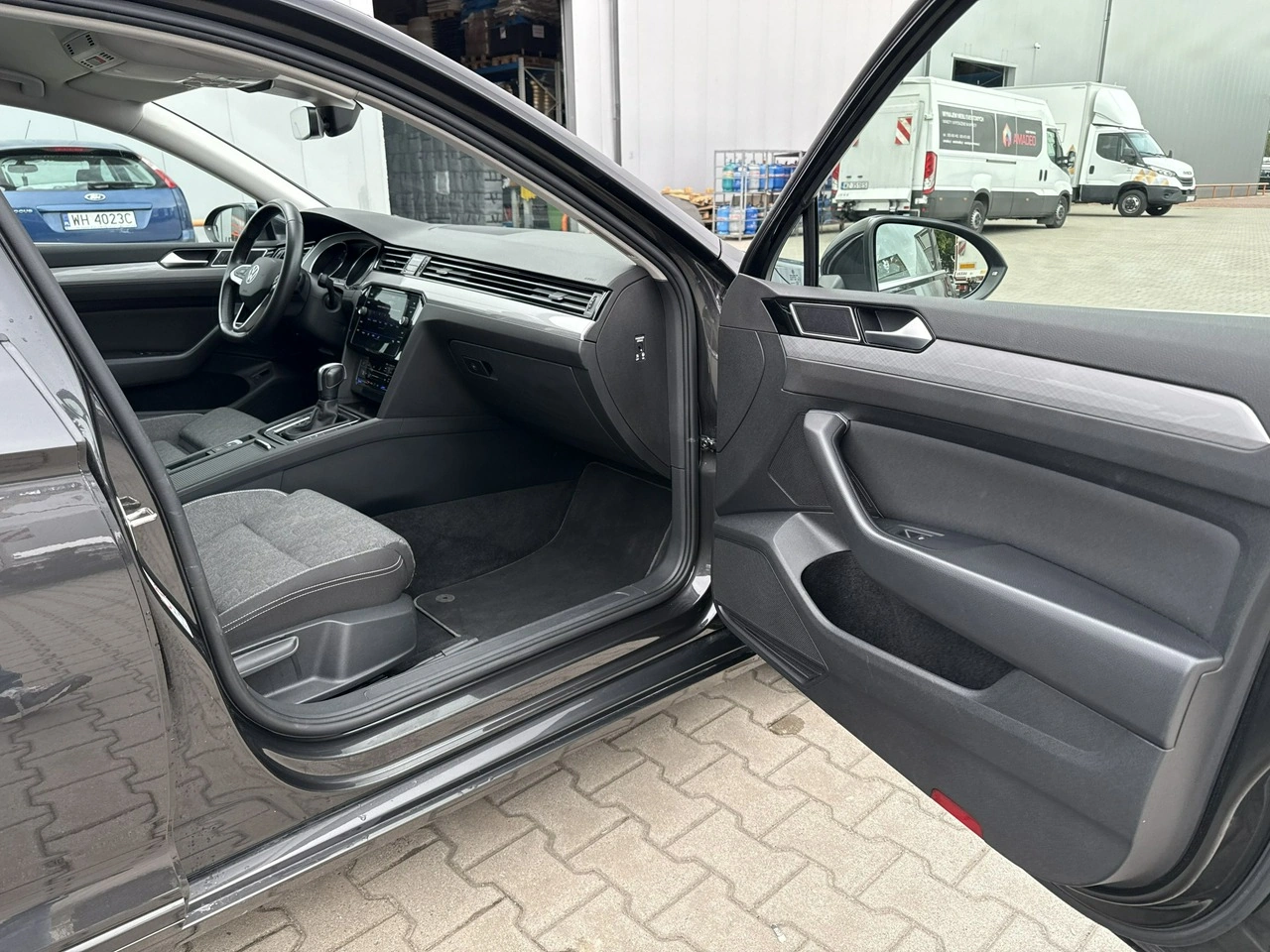 Volkswagen Passat - Zdjęcie 18