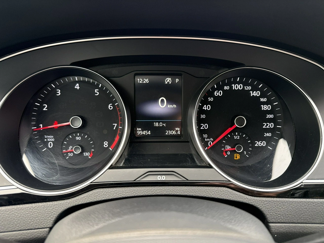 Volkswagen Passat - Zdjęcie 25