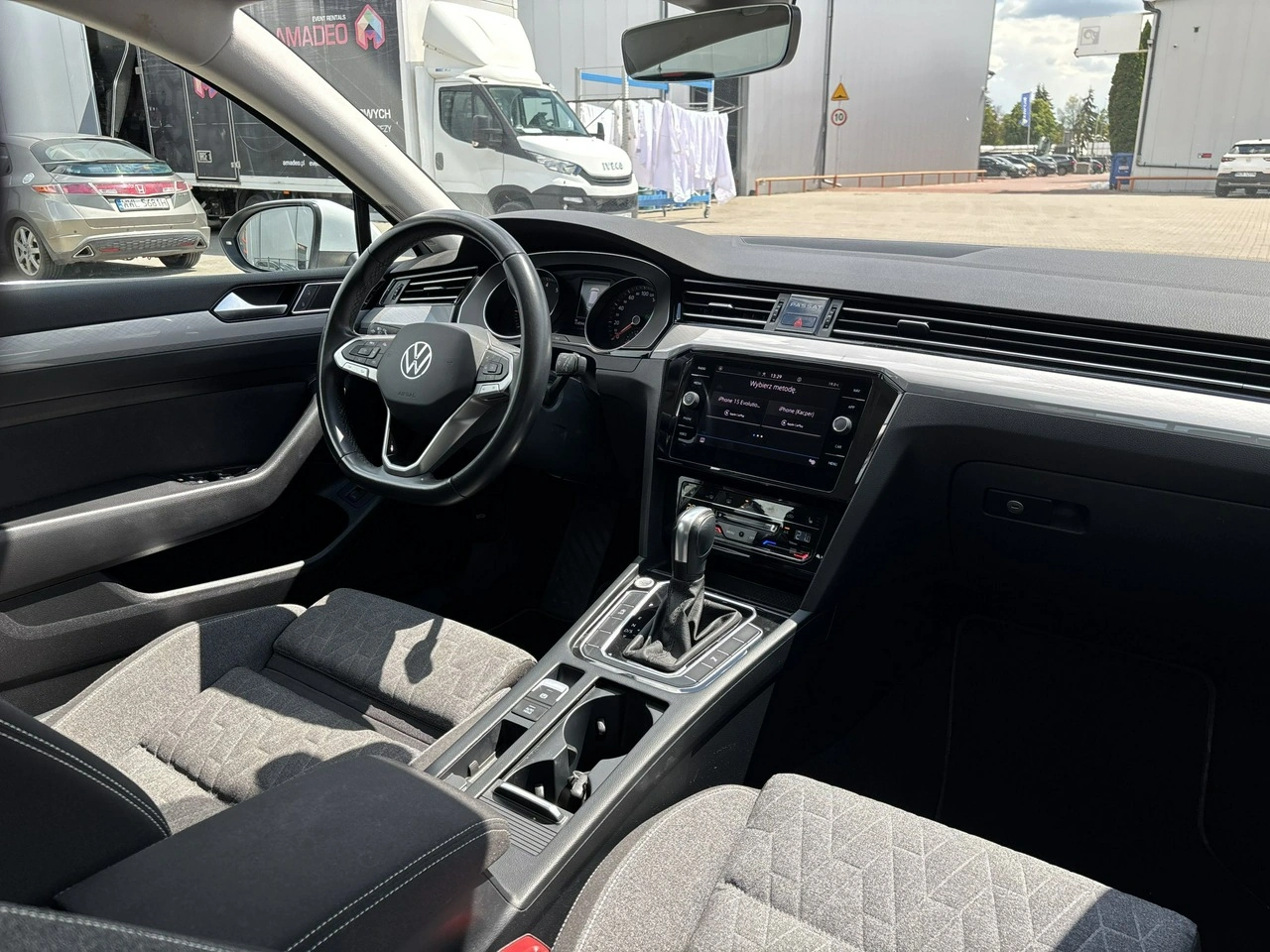 Volkswagen Passat - Zdjęcie 13