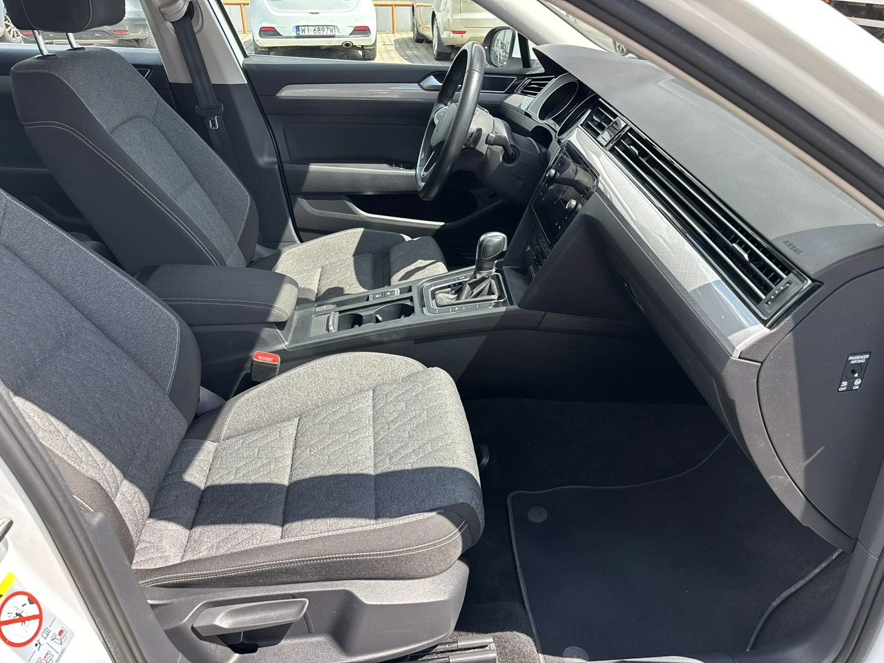 Volkswagen Passat - Zdjęcie 14