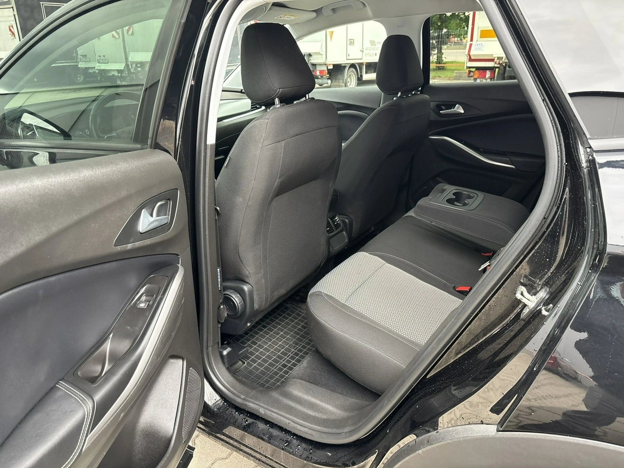 Opel Grandland - Zdjęcie 19