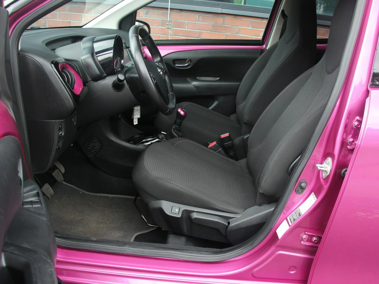 Toyota Aygo - Zdjęcie 9