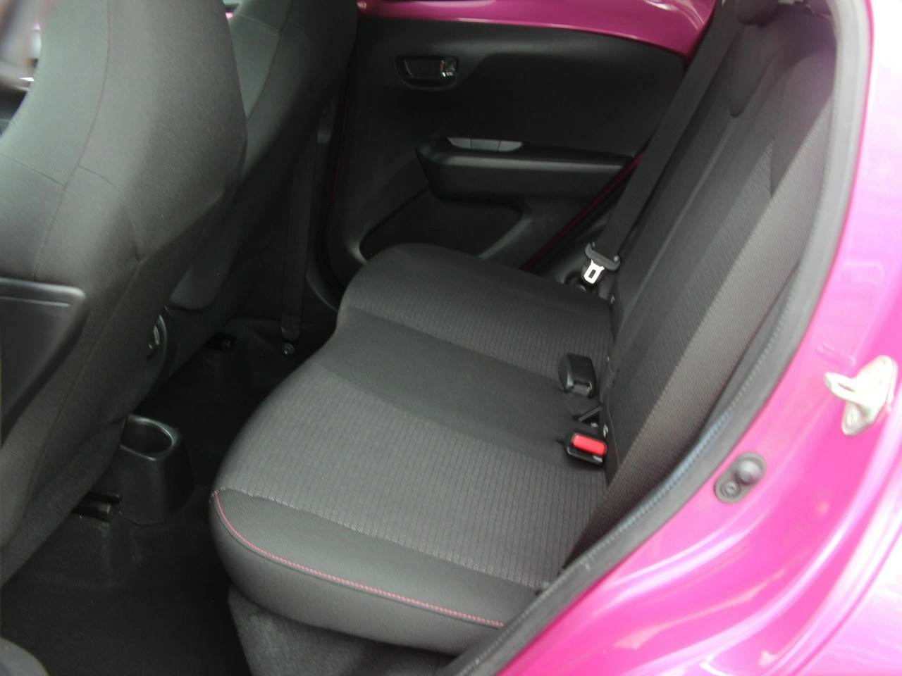 Toyota Aygo - Zdjęcie 10